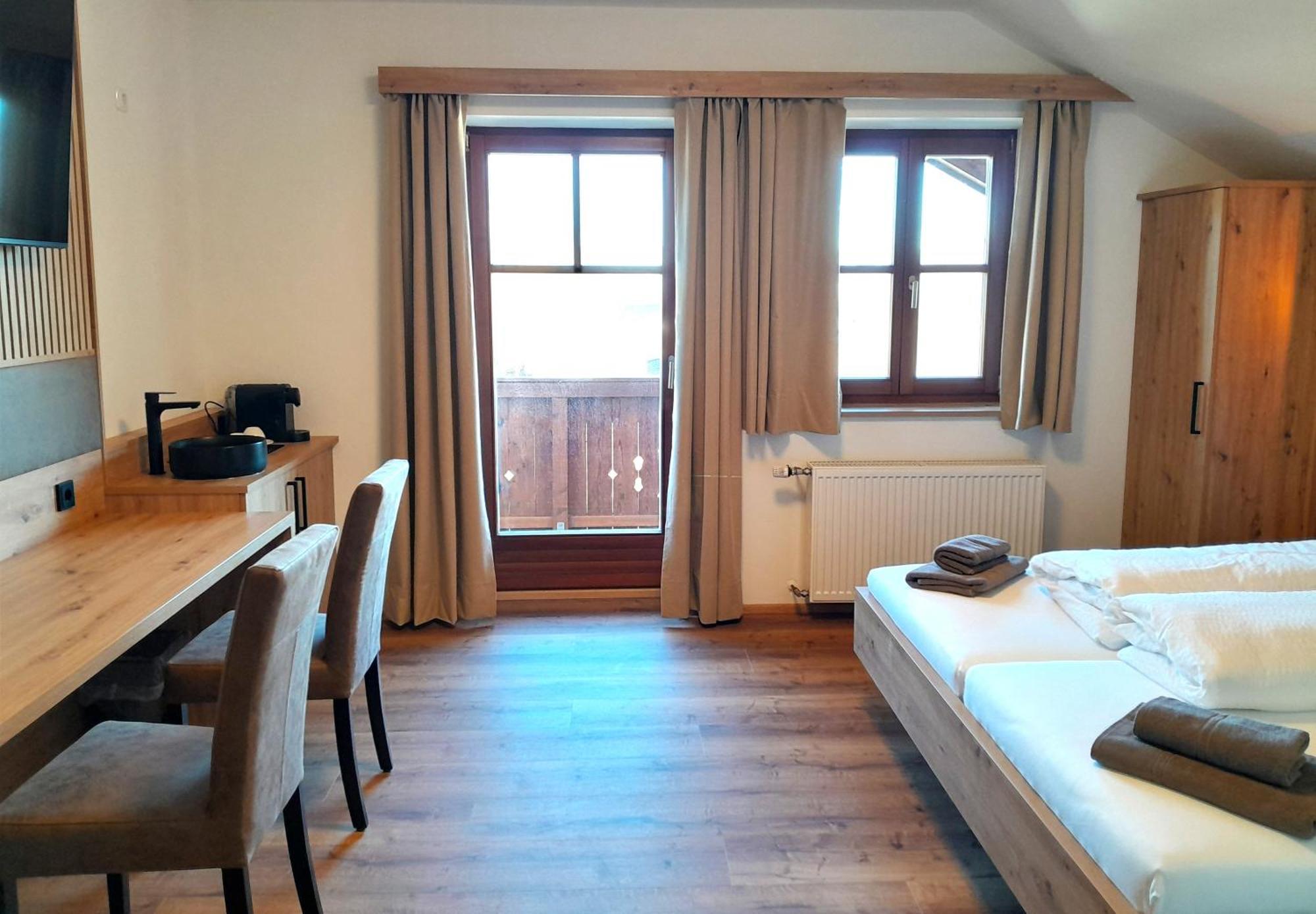 Gasthof Steinbichler Nussdorf am Attersee Luaran gambar